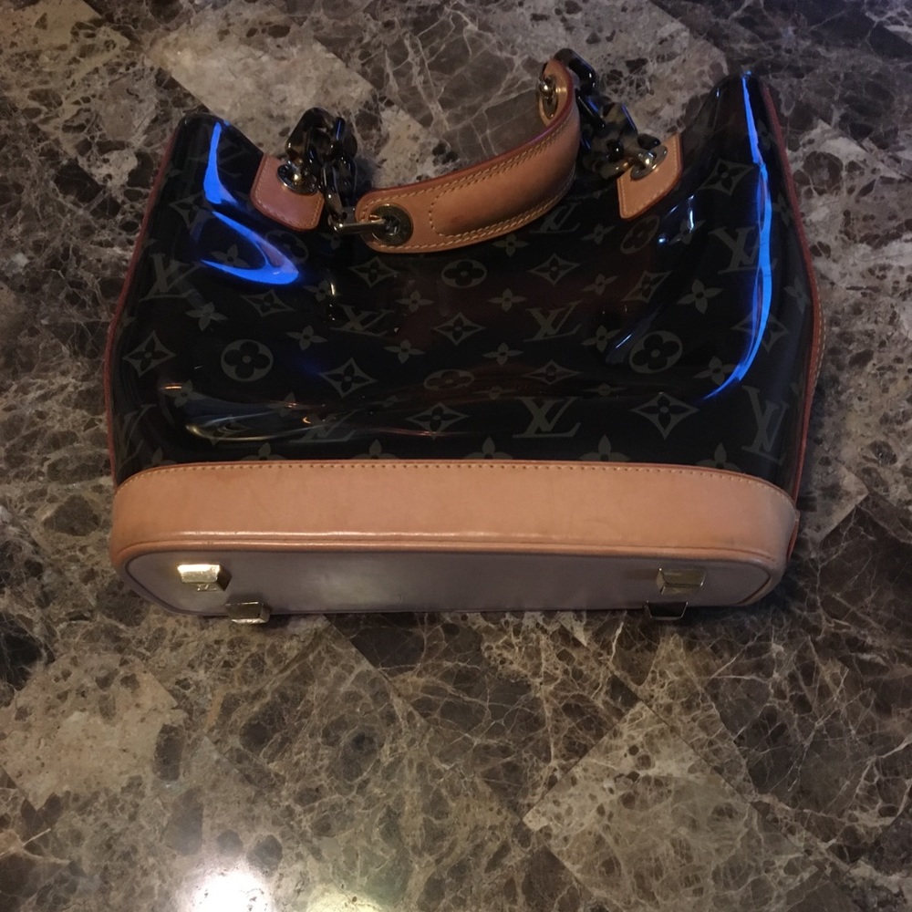 Authentic Louis Vuitton Ambre Handbag